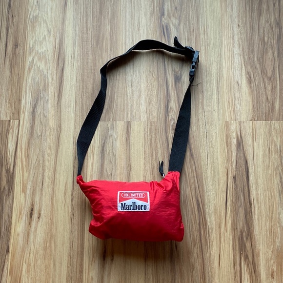 Malboro Unlimited Jackets & Coats Vintage Marlboro Unlimited Fanny